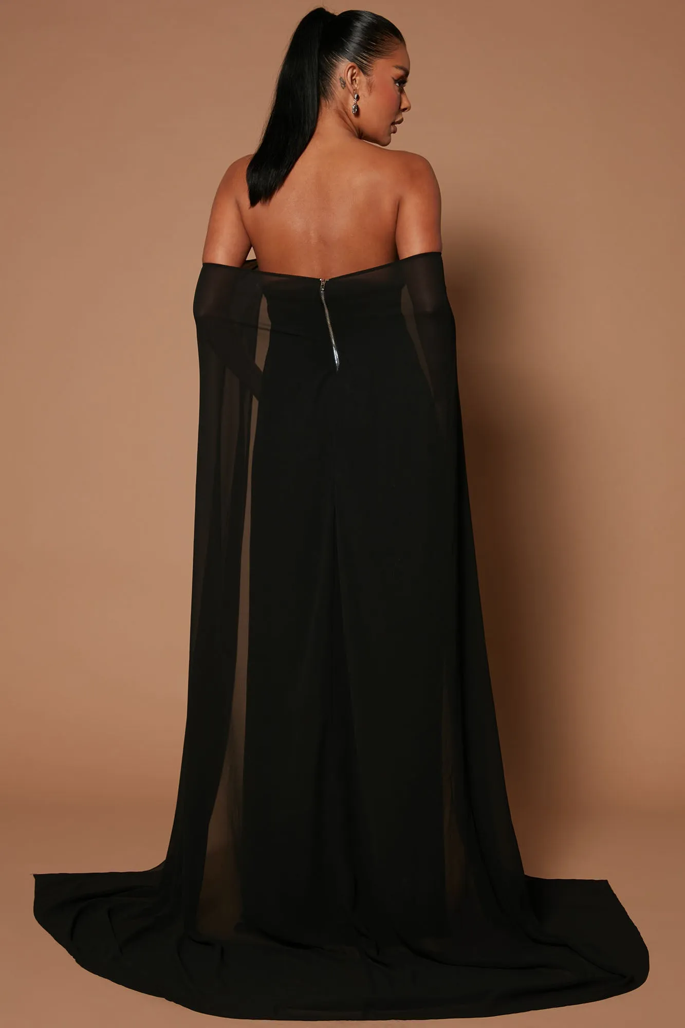 Bella Maxi Gown - Black