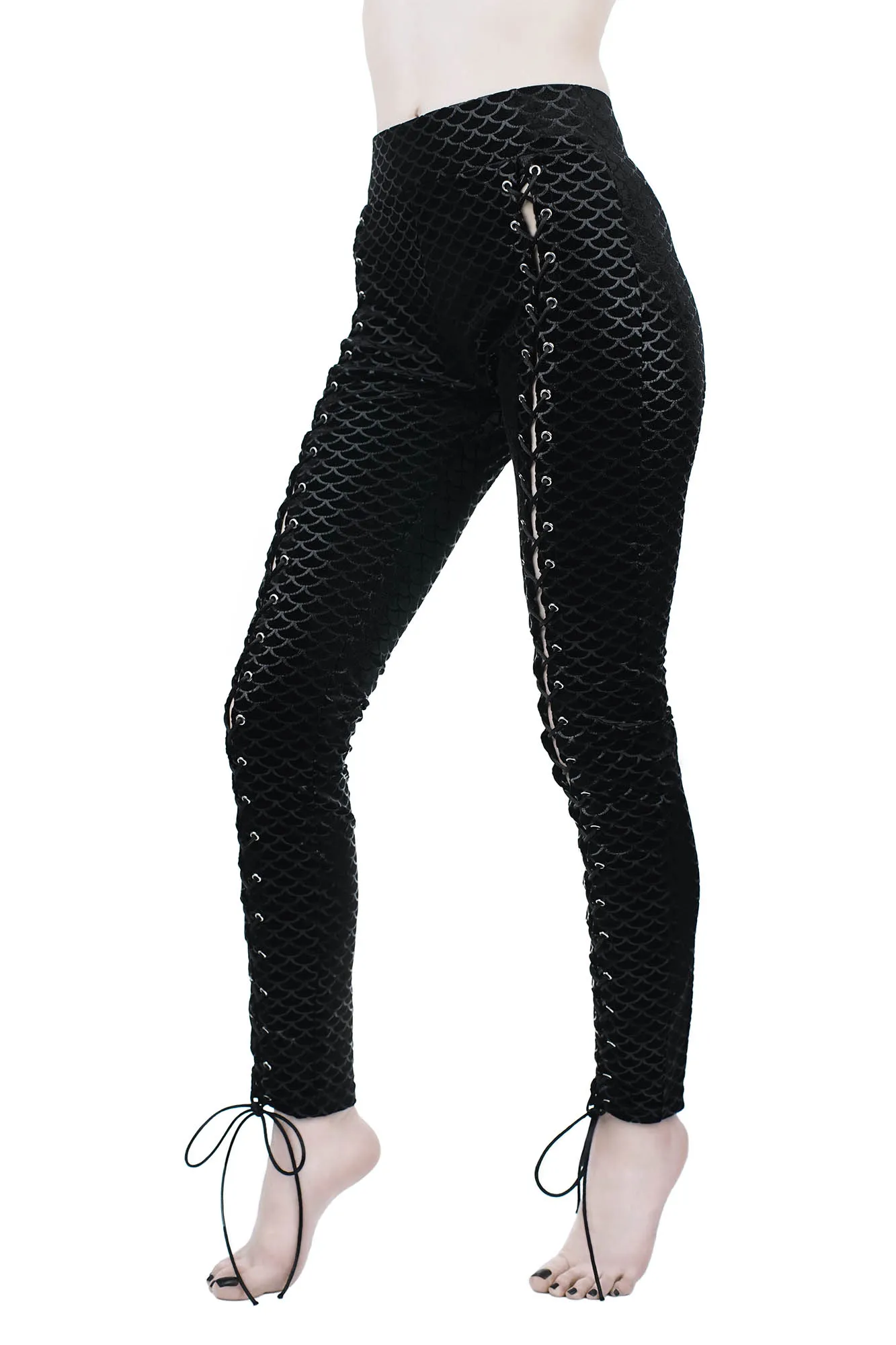 Black Sea Lace-Up Leggings [B]