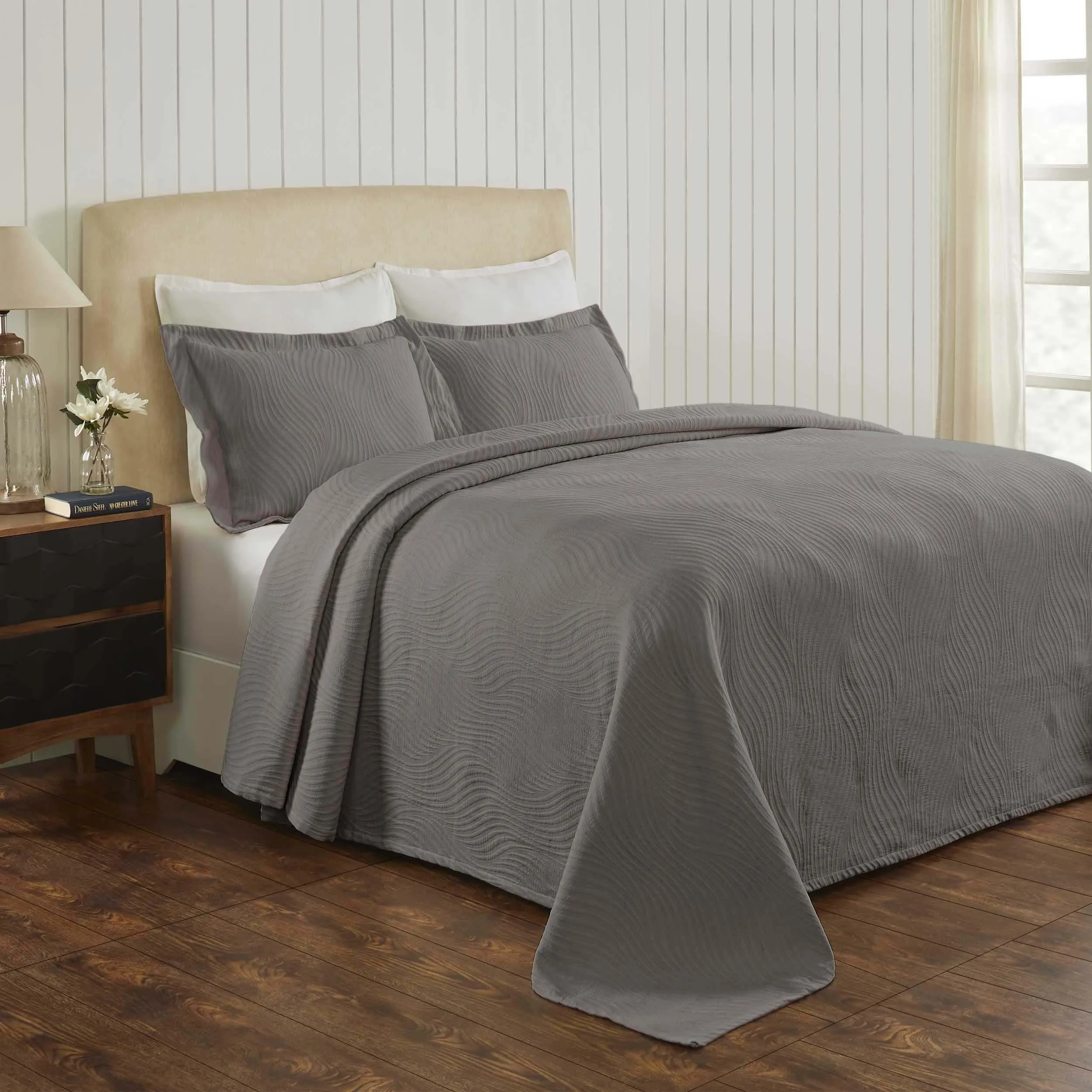 Cascade Cotton Jacquard Matelassé 3-Piece Bedspread Set