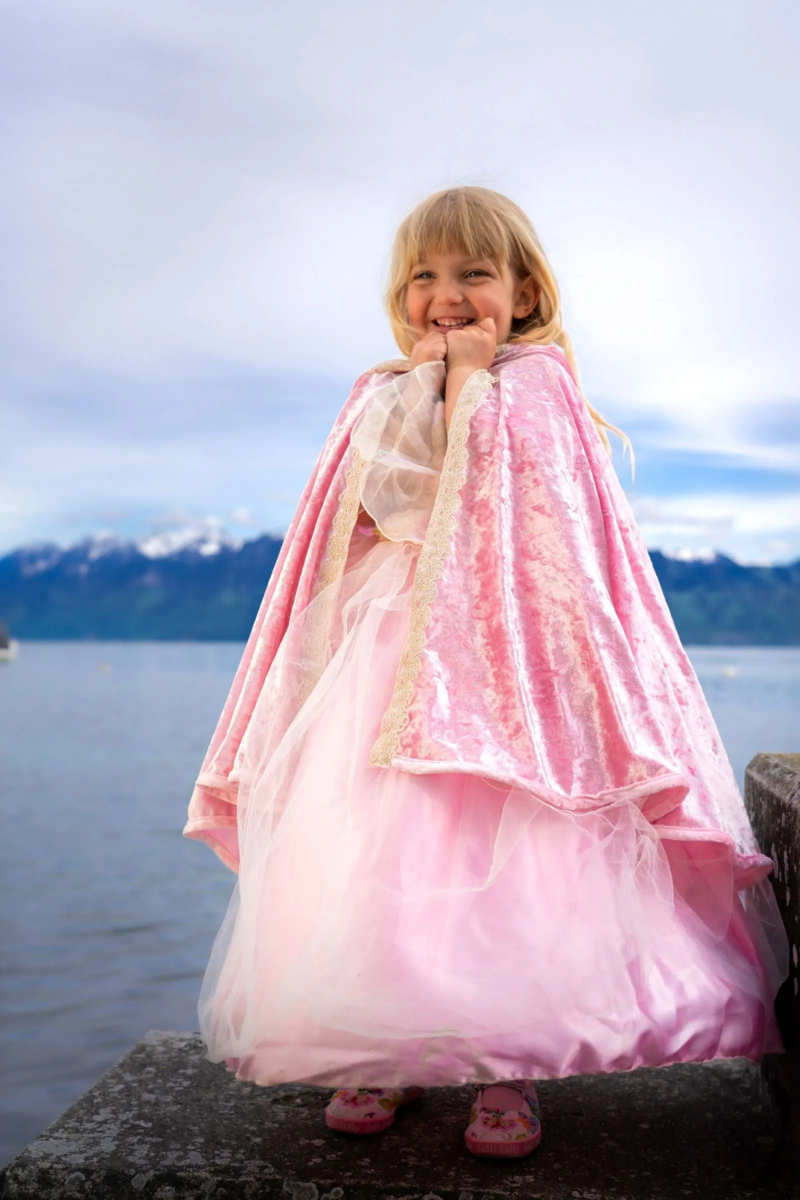 Deluxe Pink Princess Cape