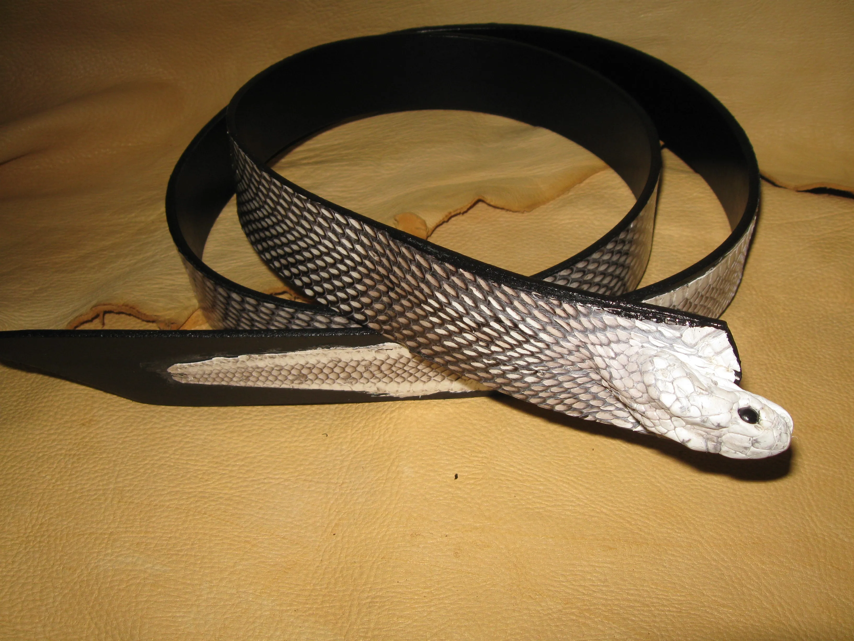 Genuine Cobra Skin w/Cobra Head Harness Leather Lined Belt