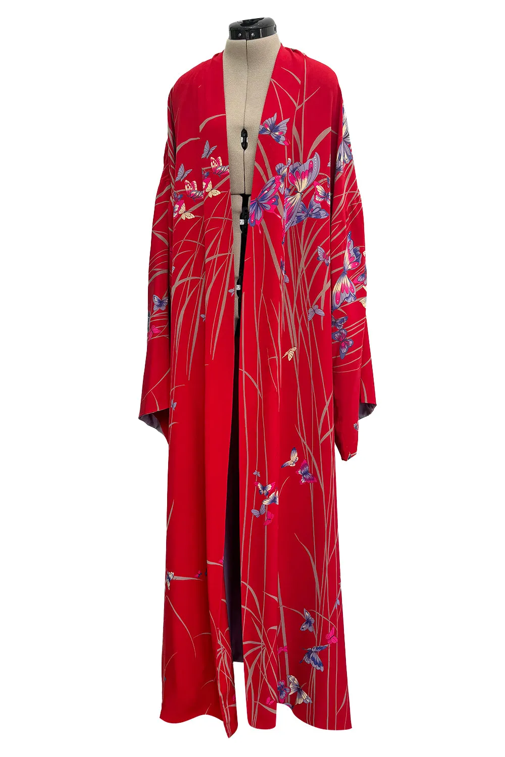 Gorgeous 1970s Hanae Mori Red Silk Kimono Caftan Jacket/Coat w Beautiful Butterfly Print