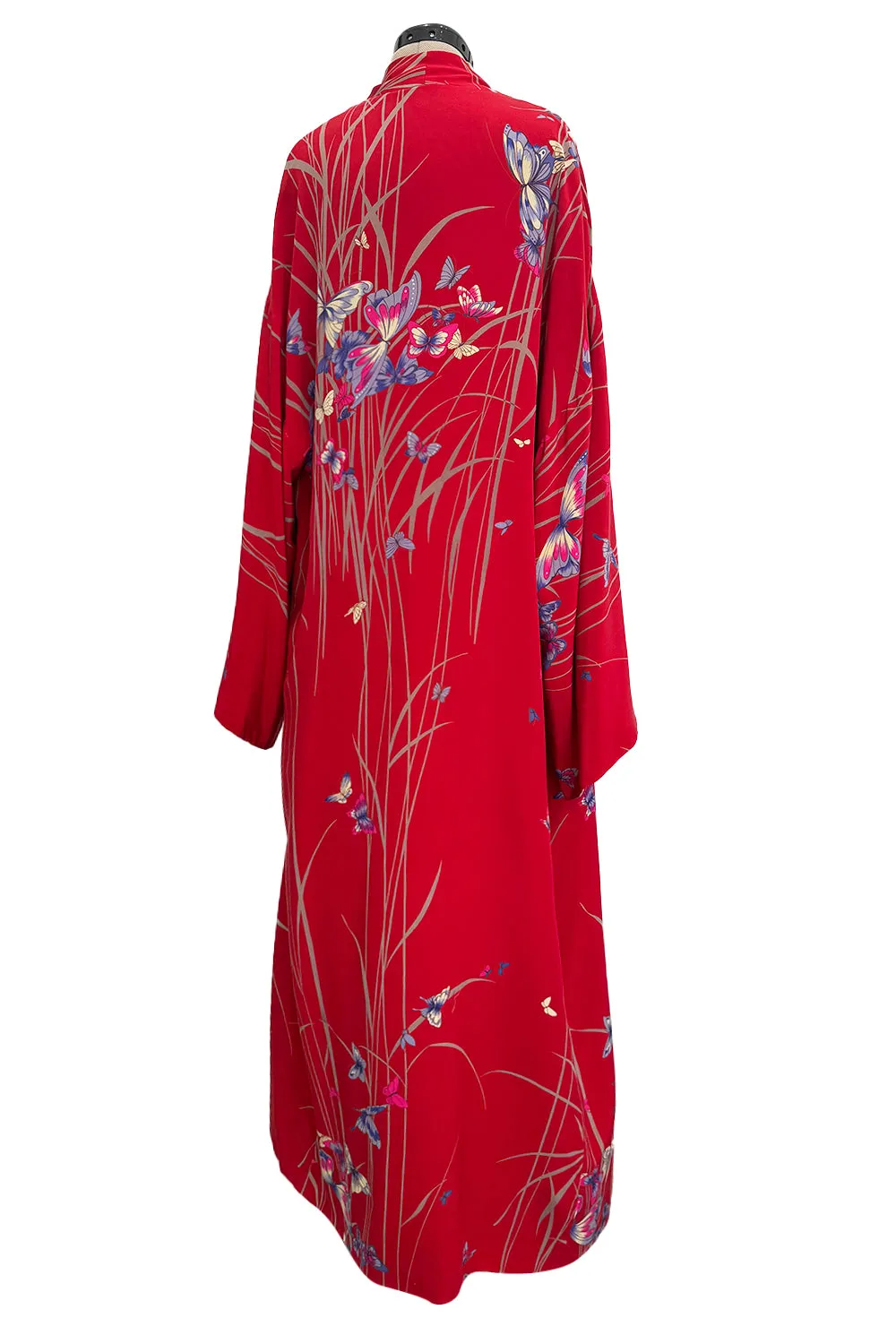 Gorgeous 1970s Hanae Mori Red Silk Kimono Caftan Jacket/Coat w Beautiful Butterfly Print