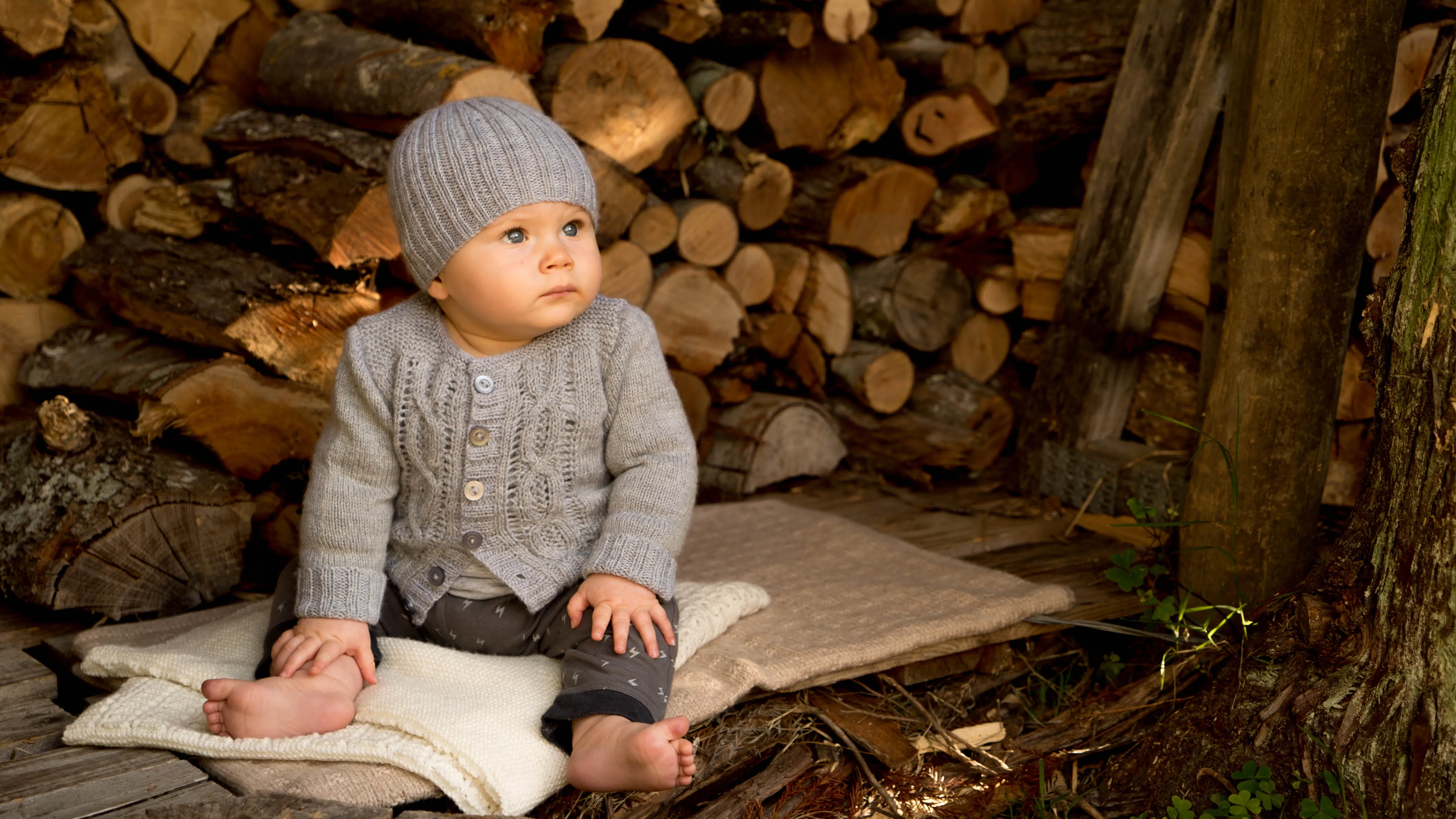 Jasper Cardi and Beanie