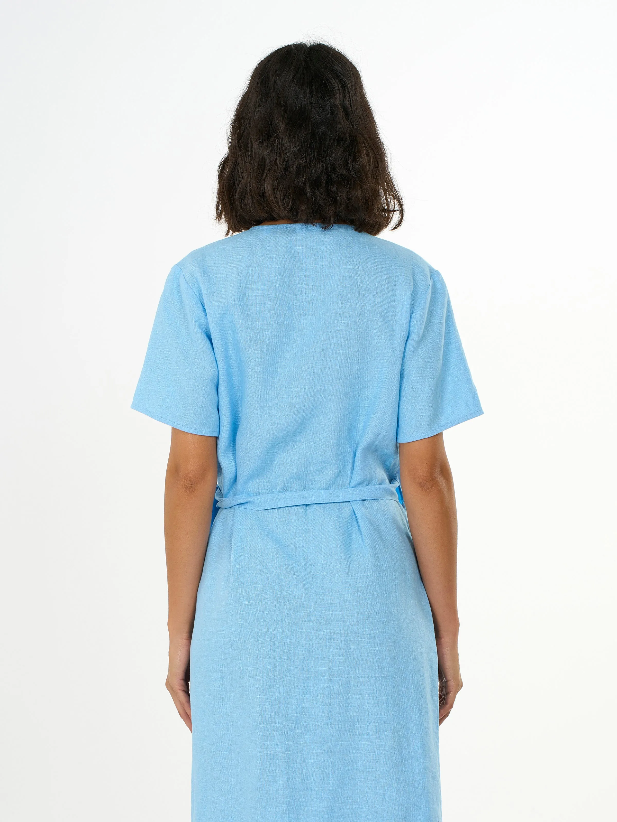 Linen short sleeved wrap dress - Airy Blue