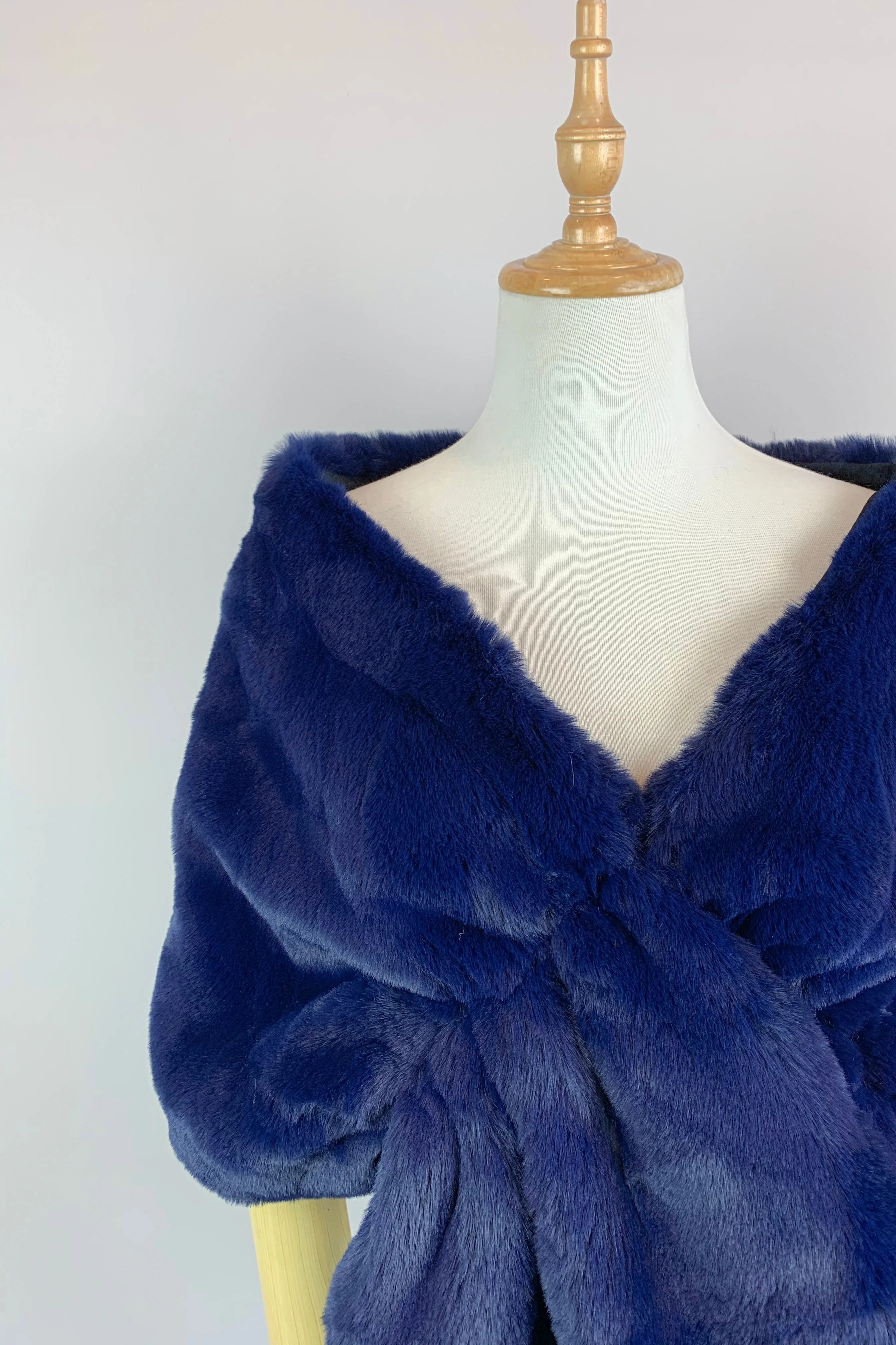 Navy Blue Faux Fur Bridal Cape (Audrey Nvy05)