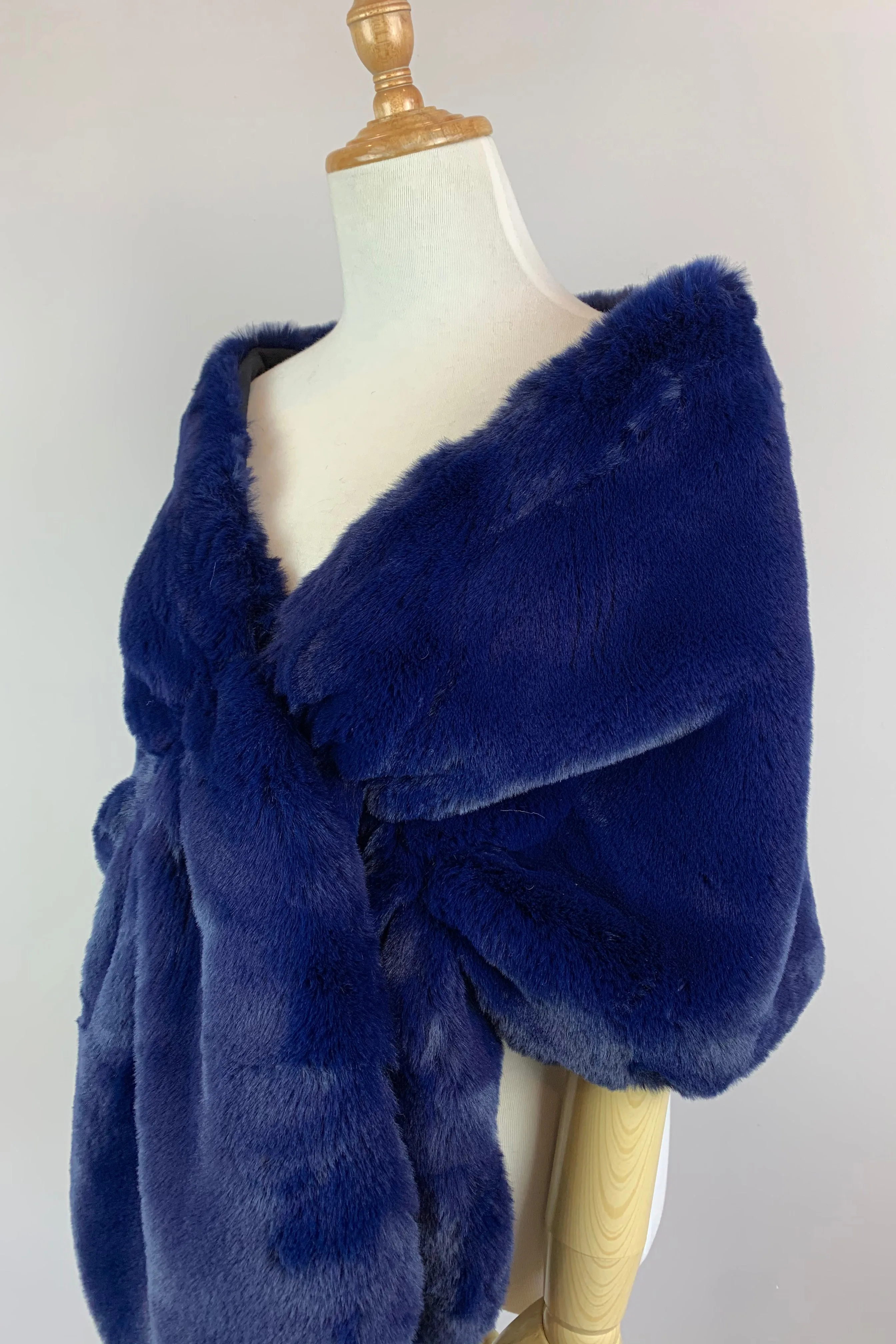 Navy Blue Faux Fur Bridal Cape (Audrey Nvy05)