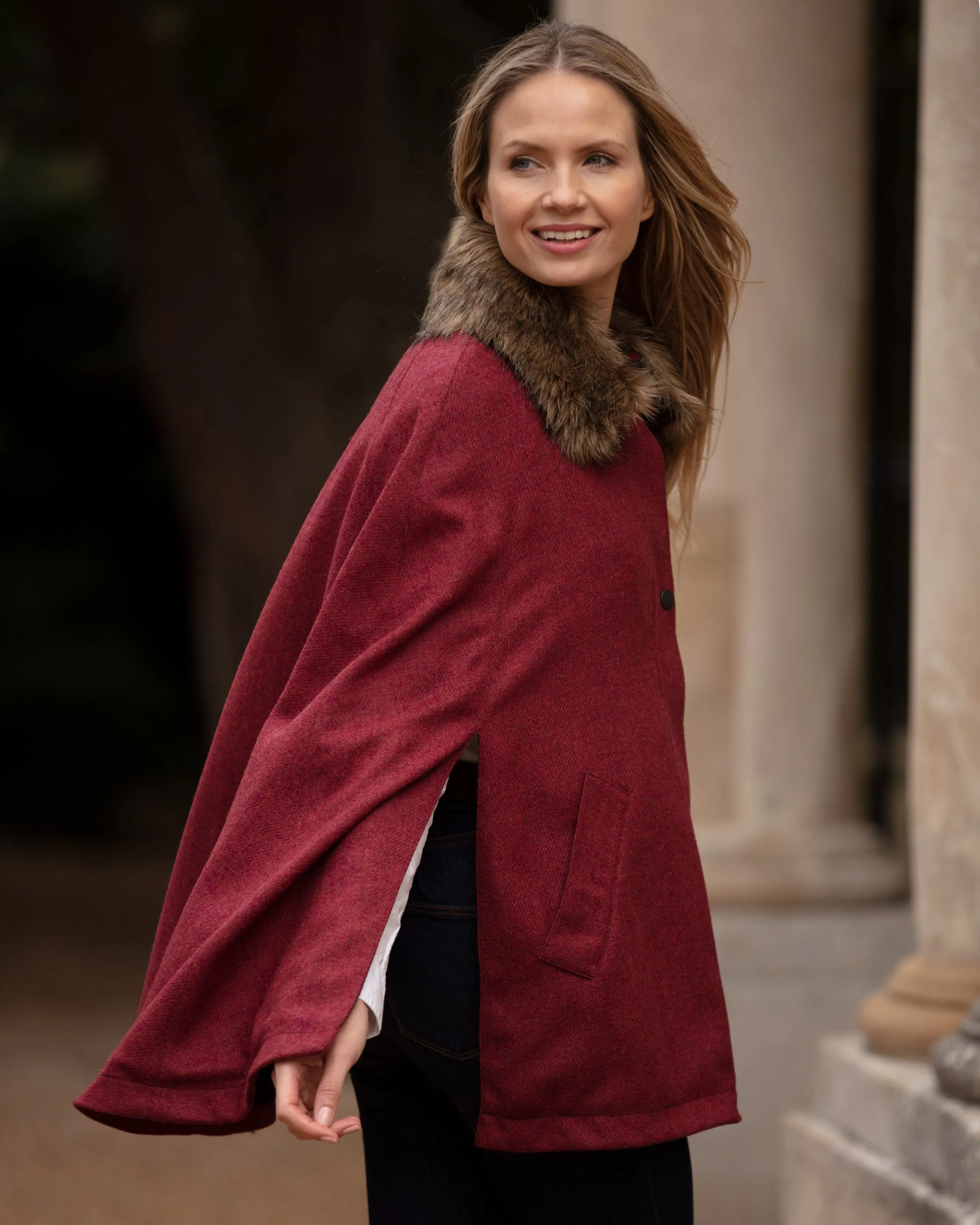 Newbury Tweed Cape with Faux Fur Collar - Jalapeno Red