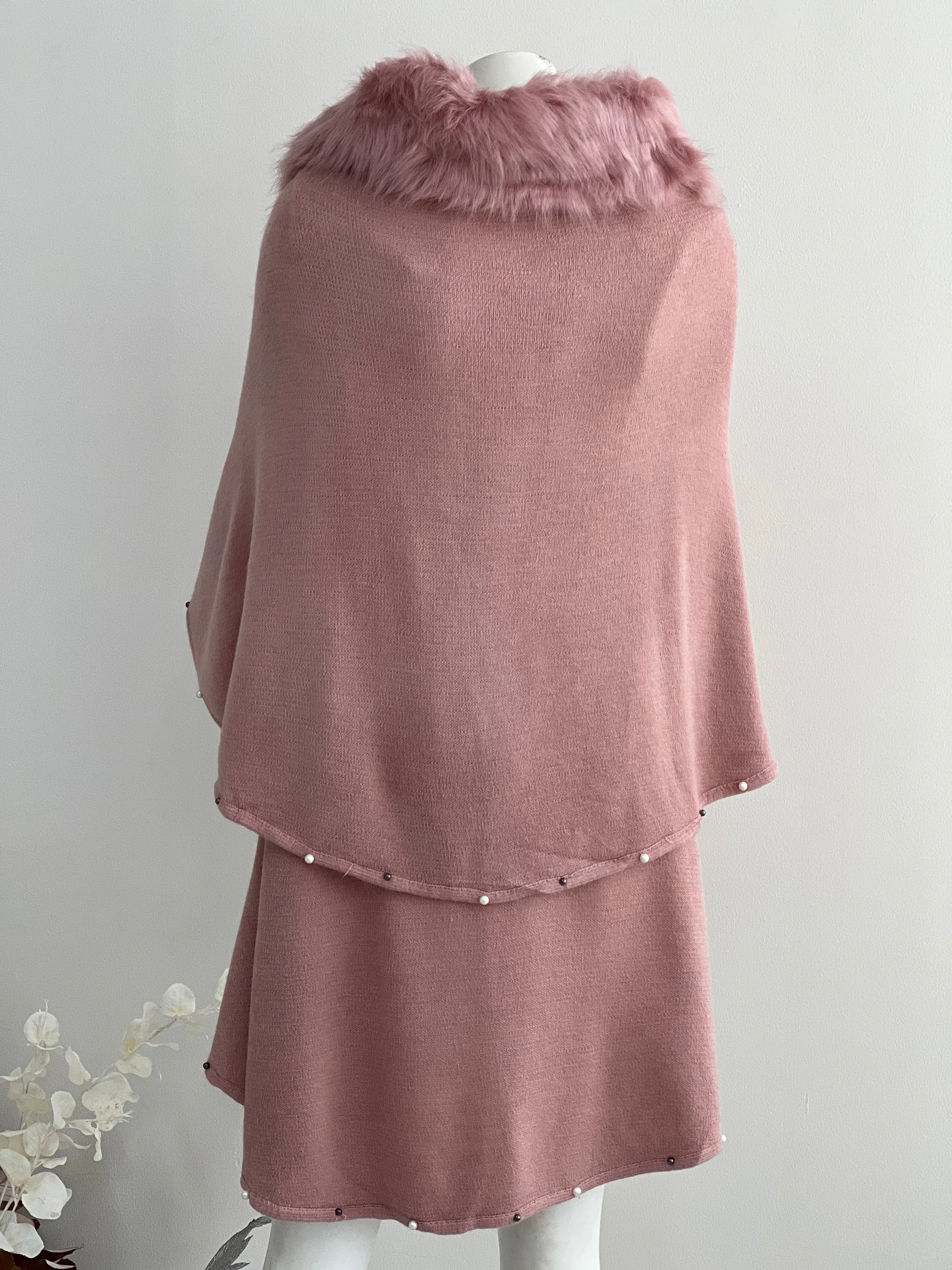 Omnia Blush Shawl Cardigan