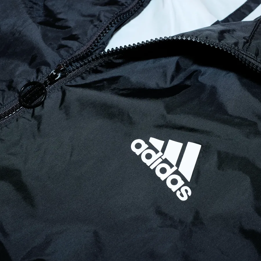 Vintage adidas Packable Rainjacket Medium