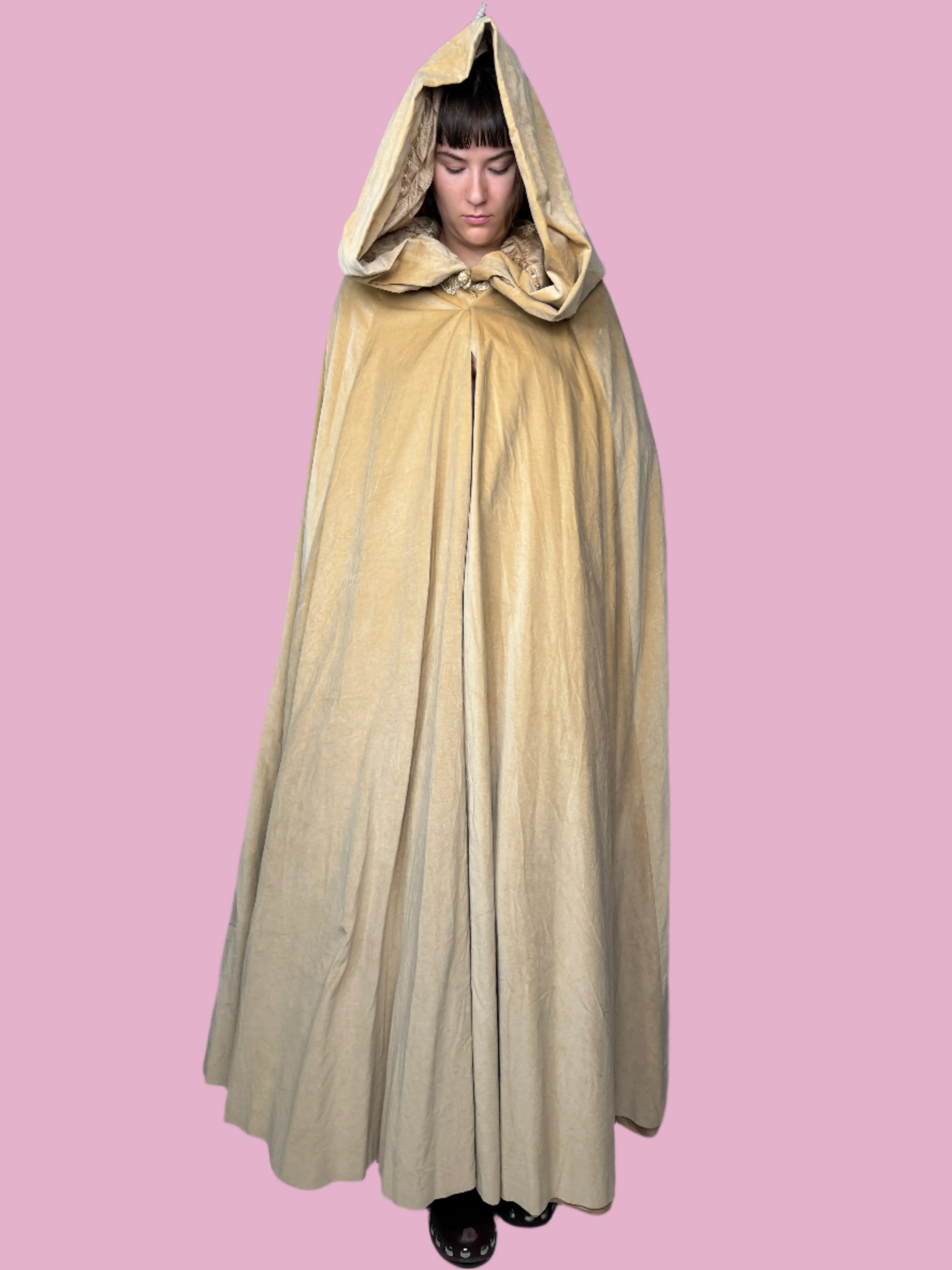 Western Costume Co. Beige Velvet Cape 1970s