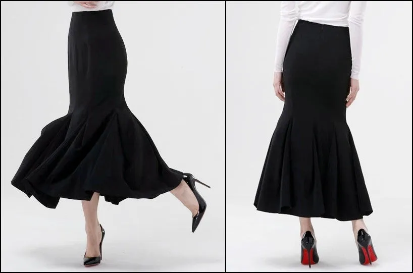 Women Woolen Fishtail Skirt / Long Skirt