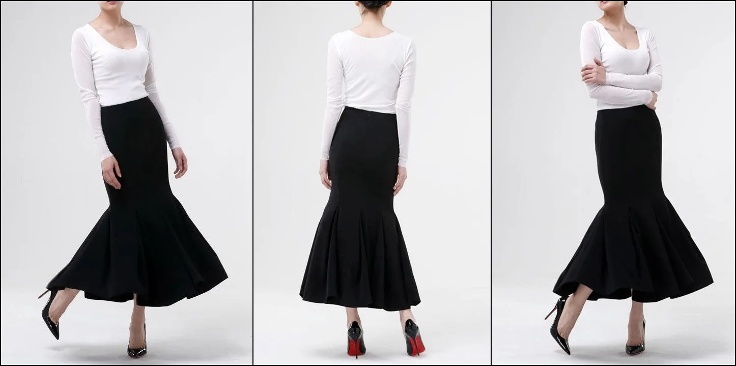 Women Woolen Fishtail Skirt / Long Skirt