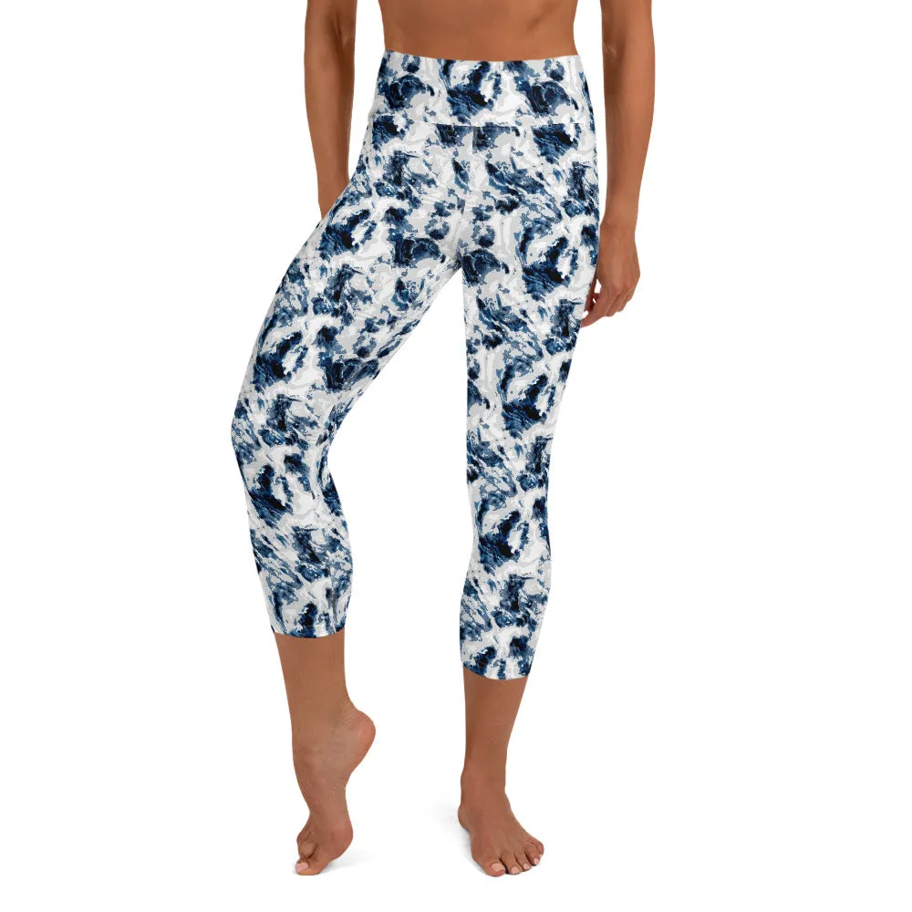 Yoga Capri Leggings in Tie Dye Blue